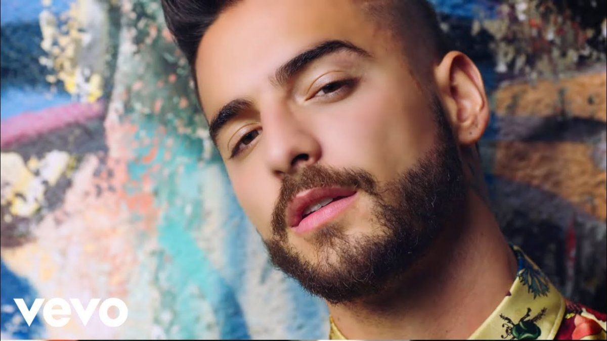 Maluma cambió su look y presentó a su compañía durante la cuarentena