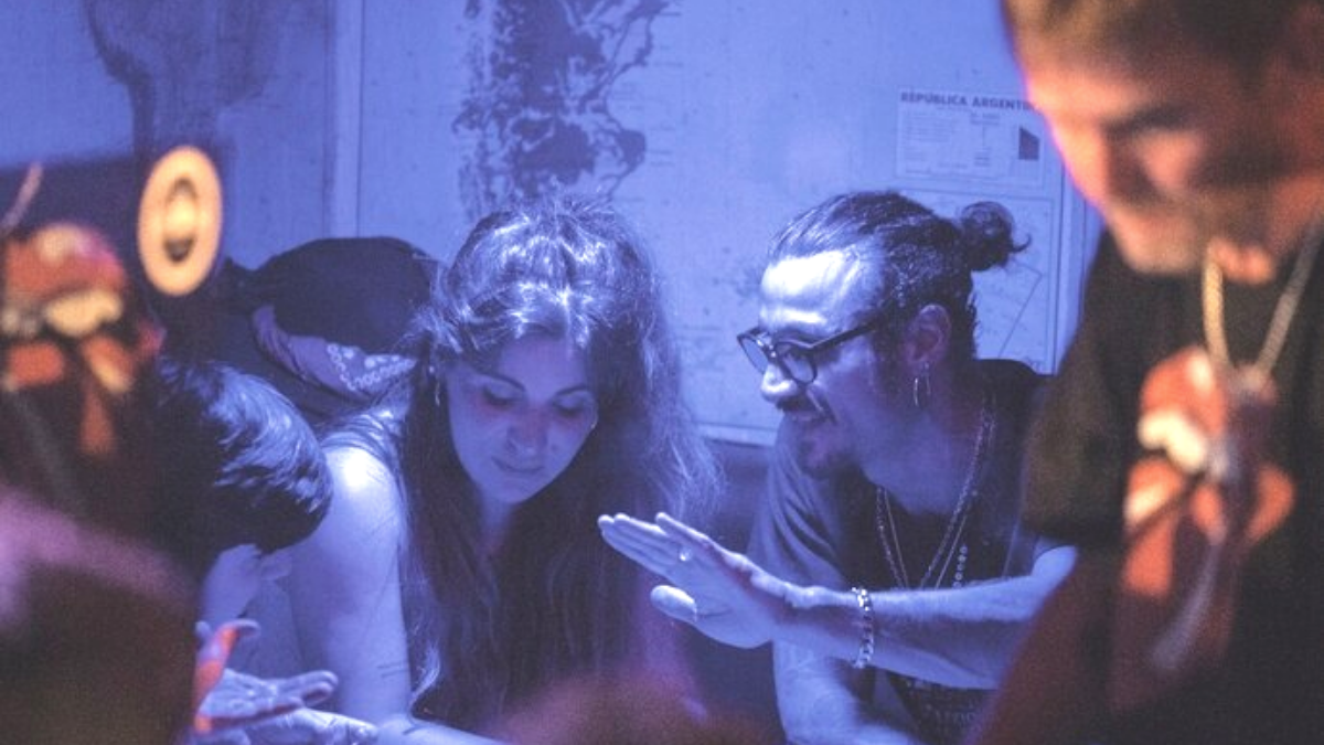 Después de rumores de crisis