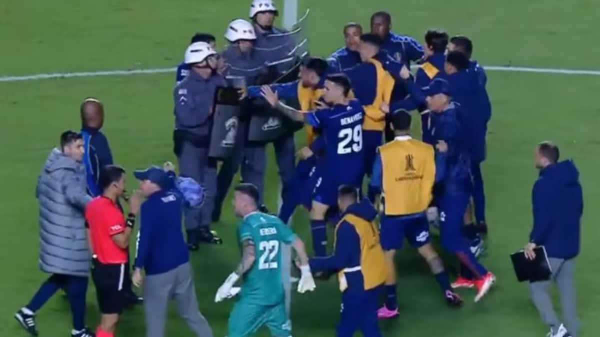 Escándalo: dos jugadores de Talleres fueron demorados en Brasil tras pelearse con la policía