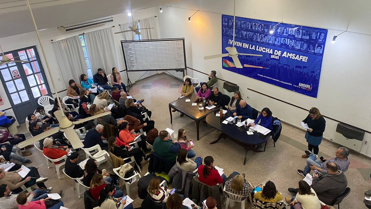 En la asamblea provincial