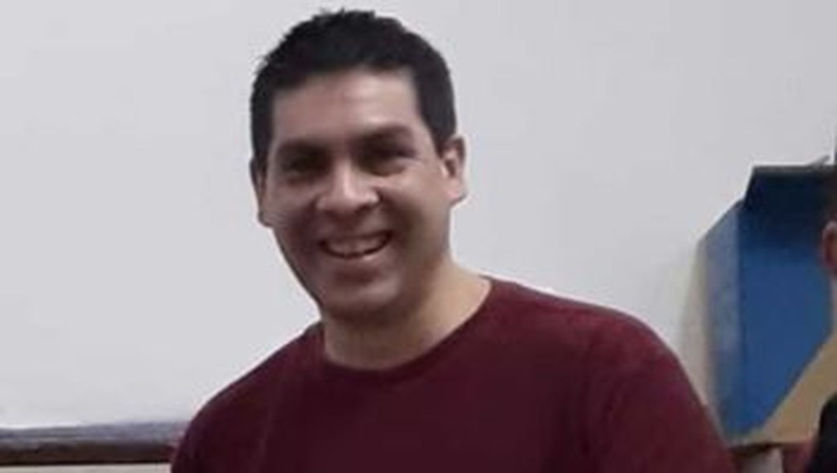 El subcomisario Enrique Mattiauda, agente de la policía de Buenos Aires, recibió un tiro en el cuello. El subcomisario Enrique Mattiauda, agente de la policía de Buenos Aires, recibió un tiro en el cuello.