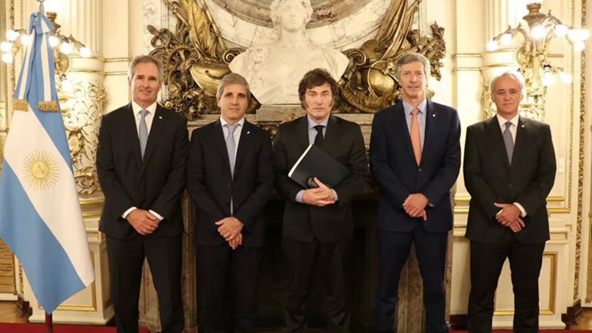 El presidente Javier Milei emitió su quinta cadena nacional y contó avances del Gobierno en economía junto a su equipo.