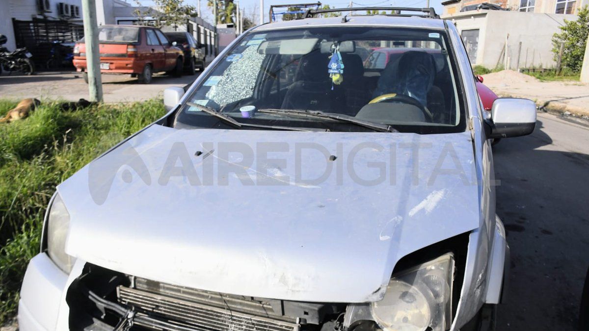 La pareja fue acribillada a balazos el lunes por la noche dentro de una Ecosport de color gris.