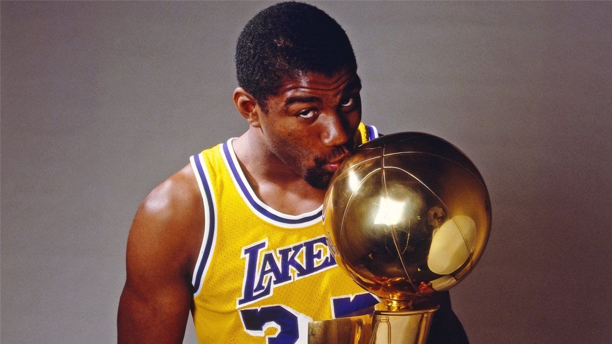 Magic Jonhson, leyenda de Los &Aacute;ngeles Lakers de la NBA, anunci&oacute; el 7 de noviembre de 1991 era portador del VIH y la noticia sacudi&oacute; al mundo del deporte.
