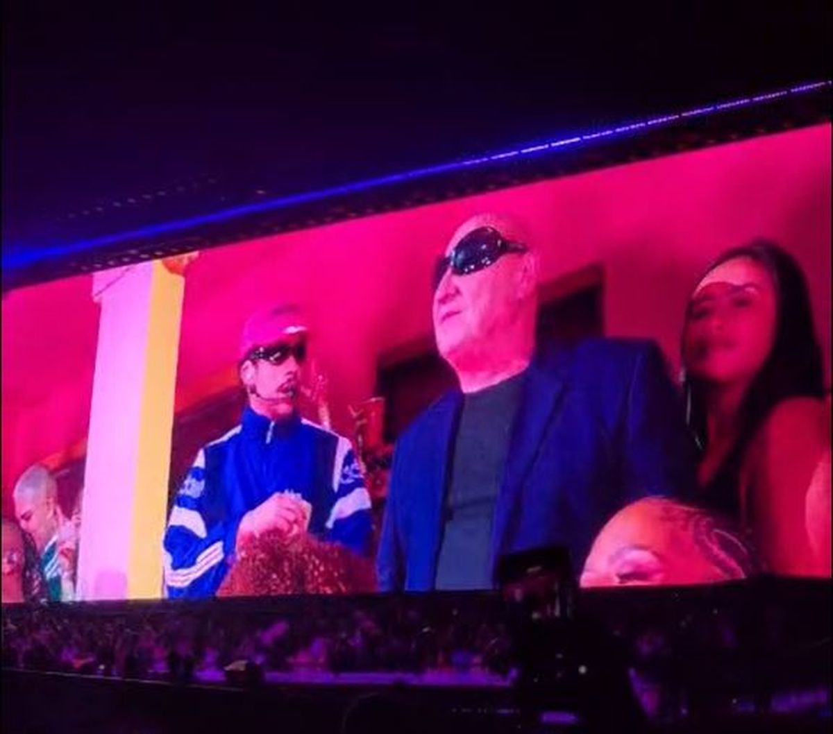 Bad Bunny y La Mosca. (TN) Bad Bunny y La Mosca. (TN)