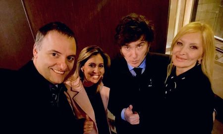Javier Milei viajó a Rosario junto a Yuyito González. Javier Milei viajó a Rosario junto a Yuyito González.