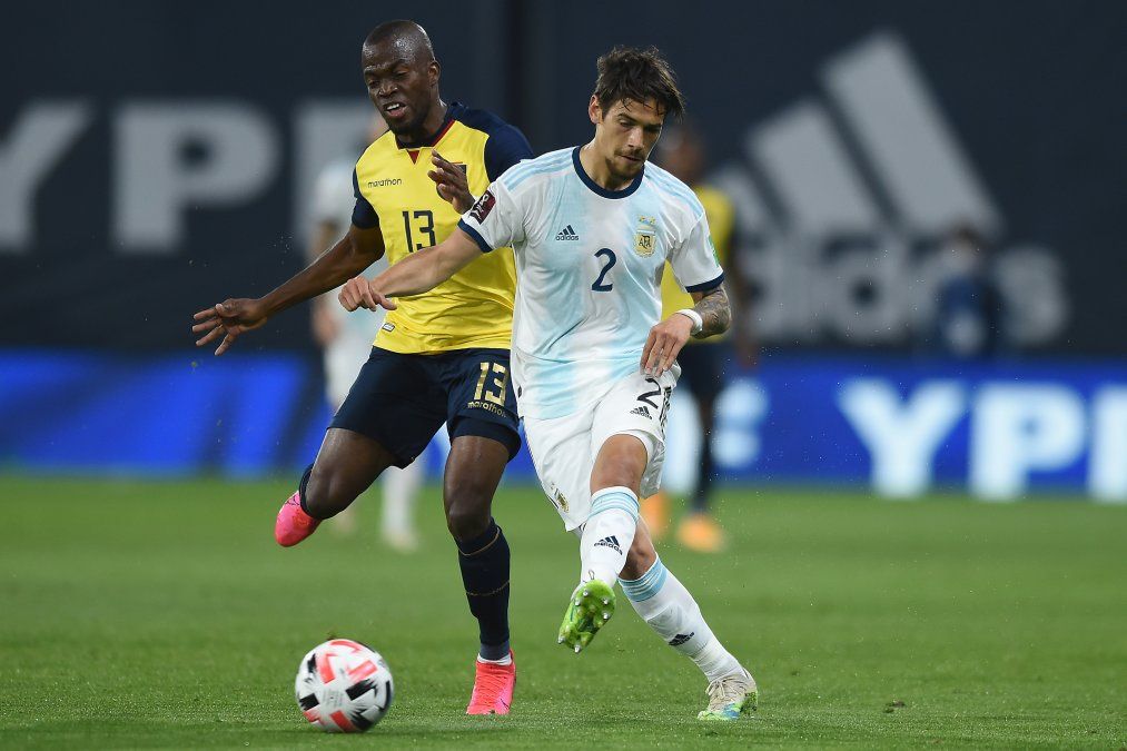 El central de la selección argentina adelantó algunos detalles del próximo duelo ante Bolivia.