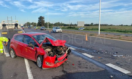 El hecho ocurrió en el kilómetro 7,5 de la autovía 19, a la altura de Colonia San José. El hecho ocurrió en el kilómetro 7,5 de la autovía 19, a la altura de Colonia San José.