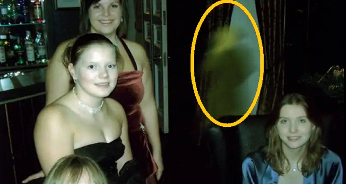 La foto de casamiento que se hizo viral en las redes sociales por contar con un fantasma.
