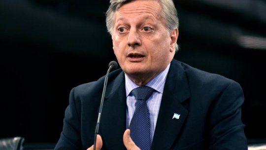 Tarifas: Aranguren ratificó suba de 10% promedio en el valor del gas en boca de pozo