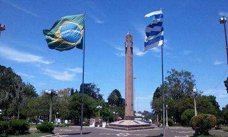 Se detectaron 25 casos positivos de coronavirus en Rivera, una ciudad de la frontera entre Uruguay y Brasil. Se detectaron 25 casos positivos de coronavirus en Rivera, una ciudad de la frontera entre Uruguay y Brasil.