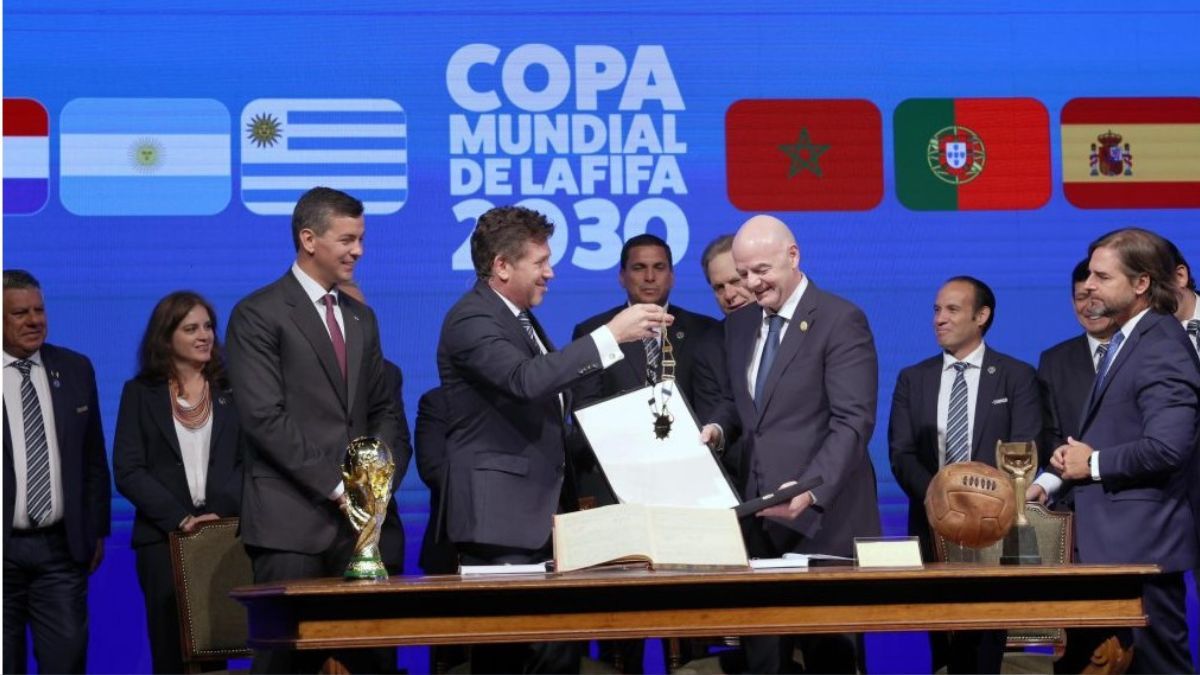 Este jueves se firmó el acta que oficializa la primera fecha en Sudamérica para el mundial 2030.