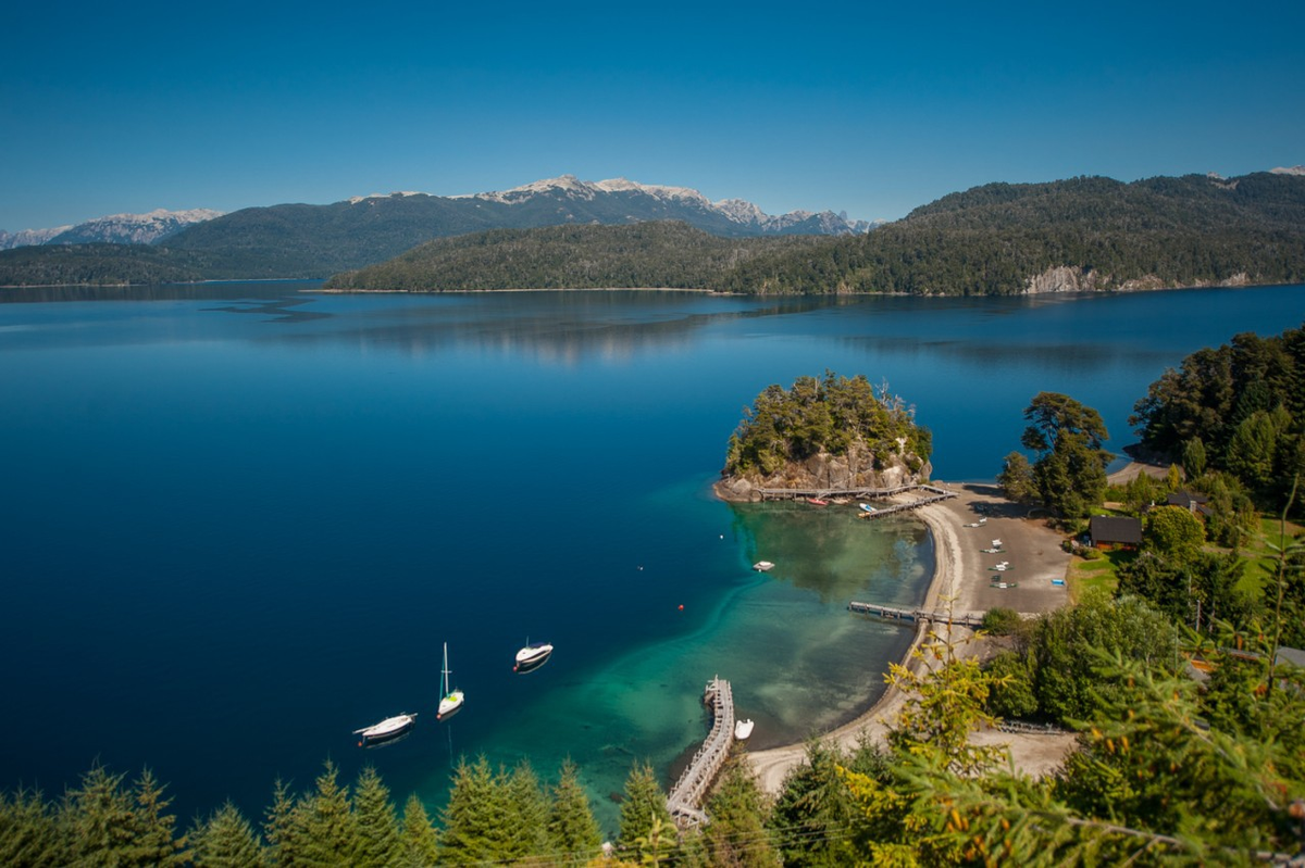 Neuqu&eacute;n: Camino de Los Siete Lagos