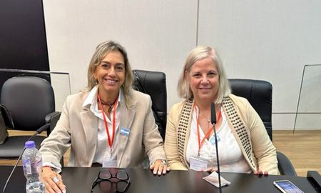 Las docentes expusieron un informe que elaboraron junto a otros profesionales del país y debatieron acerca de los avances, las barreras y los desafíos de la educación inclusiva en el mundo. Las docentes expusieron un informe que elaboraron junto a otros profesionales del país y debatieron acerca de los avances, las barreras y los desafíos de la educación inclusiva en el mundo.