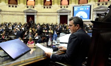 Sergio Massa estuvo este martes en el Congreso por última vez como presidente de la Cámara de Diputados.
