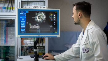 UDIC-Grupo MIT: avances en cardiología intervencionista con IVUS y Rotablator en Santa Fe