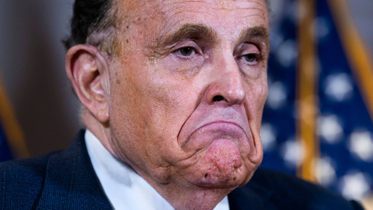 Rudy Giuliani, exalcalde del estado de Nueva York, enfrenta una serie de dificultades legales y económicas. Rudy Giuliani, exalcalde del estado de Nueva York, enfrenta una serie de dificultades legales y económicas.