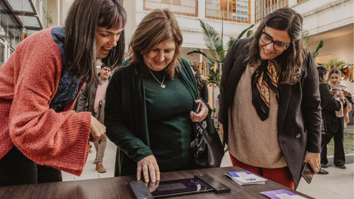 Lanzaron el programa Ley Micaela en las Escuelas para capacitar en género a docentes y auxiliares.