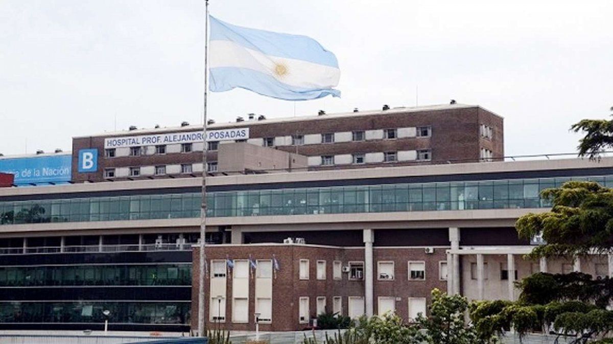 El hijo de un director de hospital habría vendido test de antígenos y pases sanitarios truchos.
