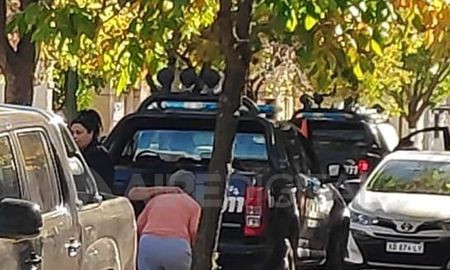 En Rafaela, un hombre armado hirió a tres personas, dos adultos y un menor. En Rafaela, un hombre armado hirió a tres personas, dos adultos y un menor.
