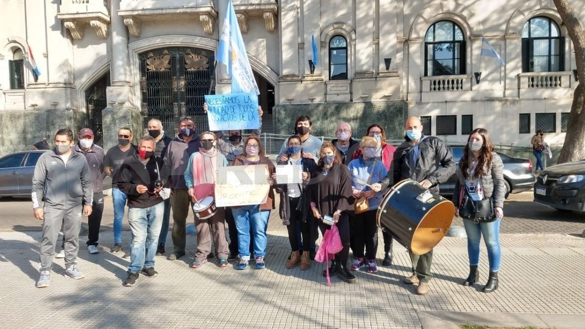 Los compradores de los lotes aun no pudieron escriturar y reclaman la resolución de las causas que tramita la justicia provincial