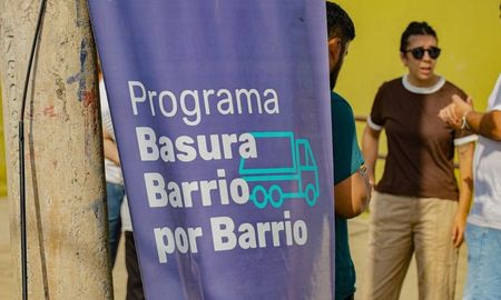 En el marco del programa Basura Barrio por Barrio, la Municipalidad de Santa Fe anunció la ampliación del servicio de recolección domiciliaria de residuos a 19 nuevas cuadras de Villa del Parque En el marco del programa Basura Barrio por Barrio, la Municipalidad de Santa Fe anunció la ampliación del servicio de recolección domiciliaria de residuos a 19 nuevas cuadras de Villa del Parque