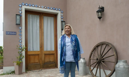 Así es la increíble casa de Elisa Carrió en Exaltación de la Cruz: decoración extravagante y un enorme jardín Así es la increíble casa de Elisa Carrió en Exaltación de la Cruz: decoración extravagante y un enorme jardín