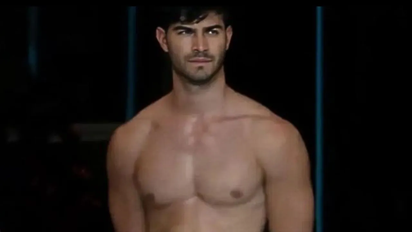 Escándalo en Gran Hermano: se filtró un video de Nicolás saliendo de la ducha y se le vio todo 