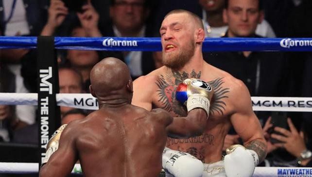 Mayweather dio cátedra de boxeo ante McGregor