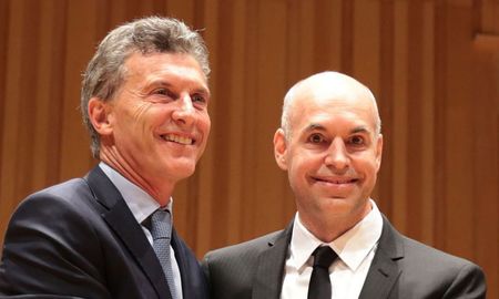 Pasan los años y seguimos estando más unidos y fuertes que nunca, le escribió Rodríguez Larreta a Macri por su cumpleaños 63. Pasan los años y seguimos estando más unidos y fuertes que nunca, le escribió Rodríguez Larreta a Macri por su cumpleaños 63.