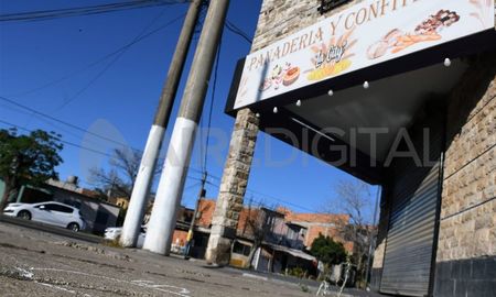 El hombre fue atacado a tiros el jueves a las 22 horas.&nbsp;