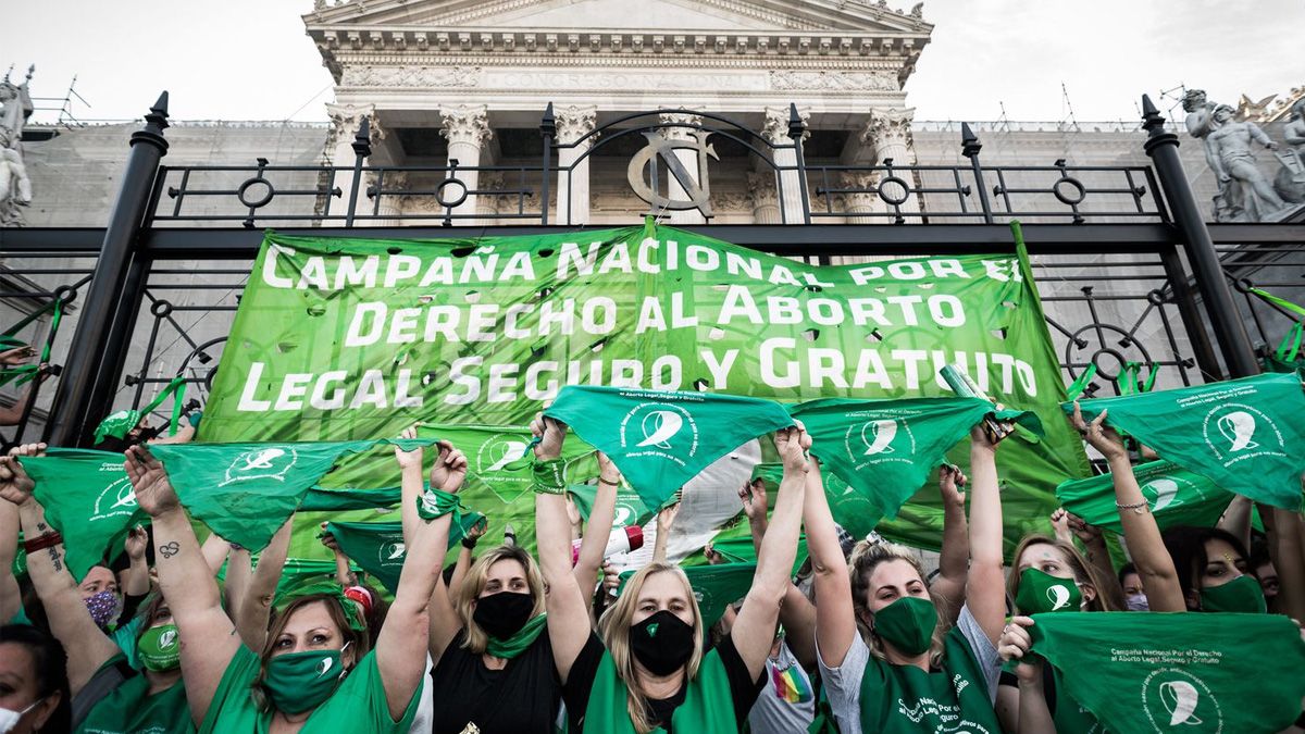 El reciente fallo de la Cámara Federal salteña no tiene ningún efecto sobre la vigencia de la Ley 27.610 en todo el país.