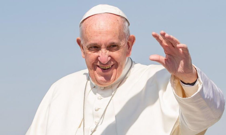A doce meses del fallecimiento de Jorge Bergoglio, la Iglesia organiza celebraciones religiosas y gestos comunitarios en distintos puntos del país y en Roma.