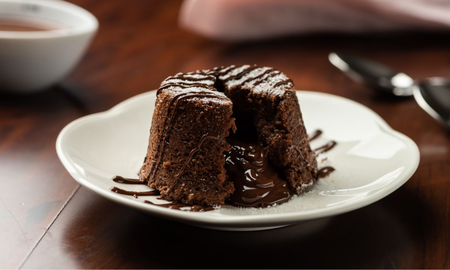 Petit gâteau: la receta sencilla para sorprender con un postre único Petit gâteau: la receta sencilla para sorprender con un postre único