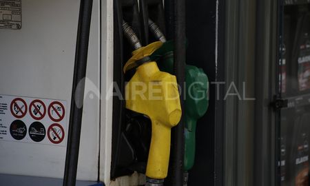La corrección en el precio de venta de los combustibles es de un 1%. La corrección en el precio de venta de los combustibles es de un 1%.
