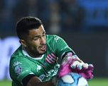Sebastián Moyano seguirá en Unión por otro año y medio. Sebastián Moyano seguirá en Unión por otro año y medio.