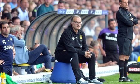 leeds le ofrecera a bielsa un jugoso contrato para que renueve con el club leeds le ofrecera a bielsa un jugoso contrato para que renueve con el club