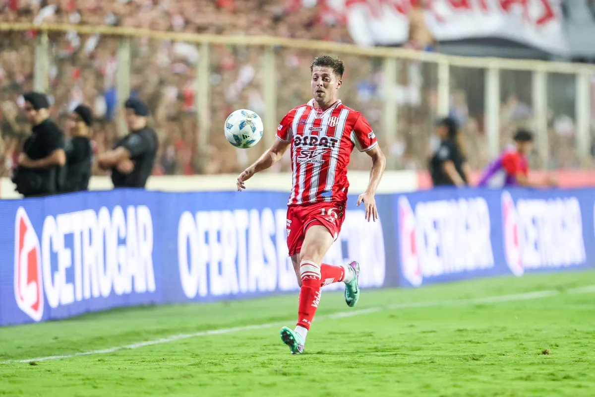 Federico Vera, defensor de Unión. Foto: Twitter Club Unión. Federico Vera, defensor de Unión. Foto: Twitter Club Unión.