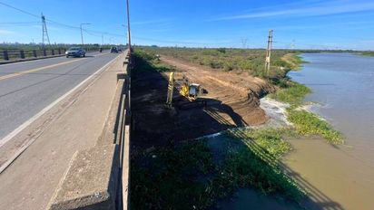 Avanza la obra del nuevo puente entre Santa Fe y Santo Tomé: los trabajos de suelo ya superaron la zona del vado