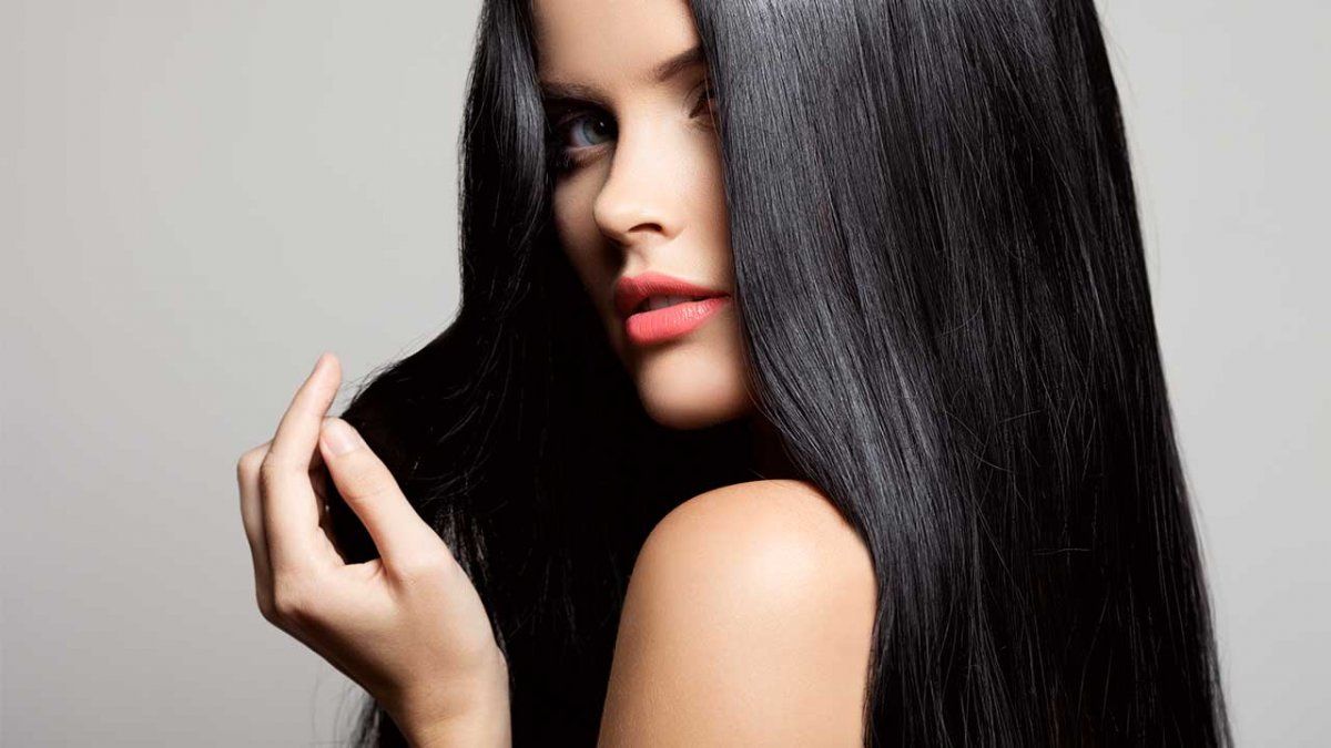 ¿Hora de un cambio? Cómo iluminar tu cabello oscuro