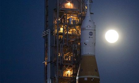 Aire de Santa Fe | sls luna nasa.jpg