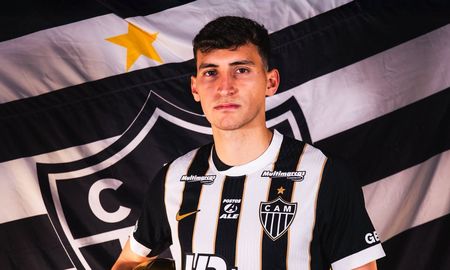 Atlético Mineiro de Brasil volvió a mirar para la Argentina y mientras espera por Eduardo Domínguez, anunció un nuevo refuerzo argentino. Atlético Mineiro de Brasil volvió a mirar para la Argentina y mientras espera por Eduardo Domínguez, anunció un nuevo refuerzo argentino.