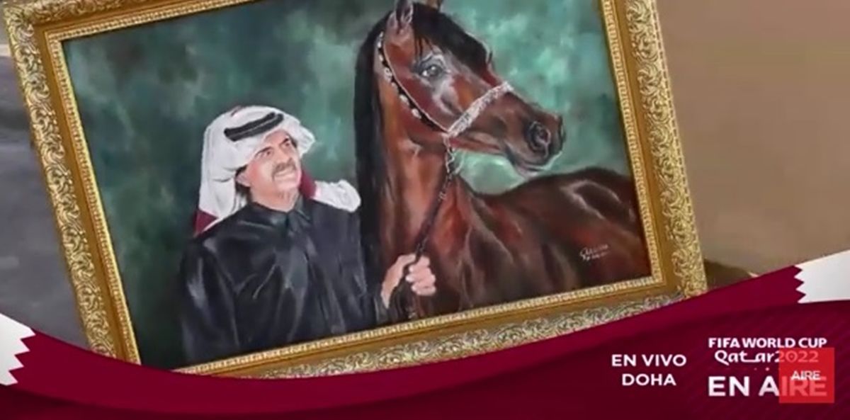 Un cuadro de Lionel Messi le cambió la vida: la artista cordobesa Claudia Pérez vuelve a exponer en Qatar