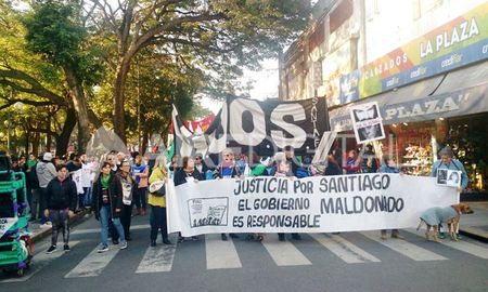 un ano sin santiago maldonado: en santa fe tambien se marcho un ano sin santiago maldonado: en santa fe tambien se marcho