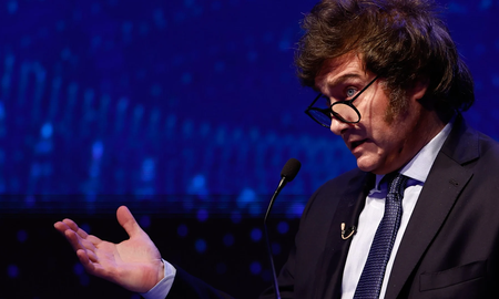 Javier Milei busca apoyo en Davos para obtener U$S4.700 millones del FMI Javier Milei busca apoyo en Davos para obtener U$S4.700 millones del FMI