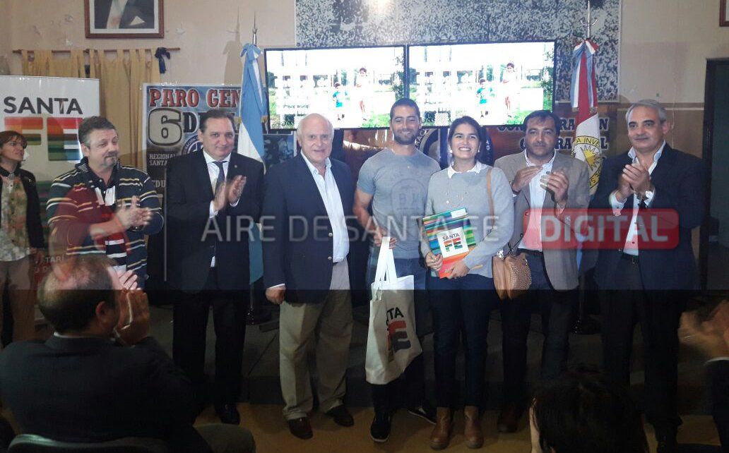 Entregaron terrenos a familias en el barrio Santa Rita II