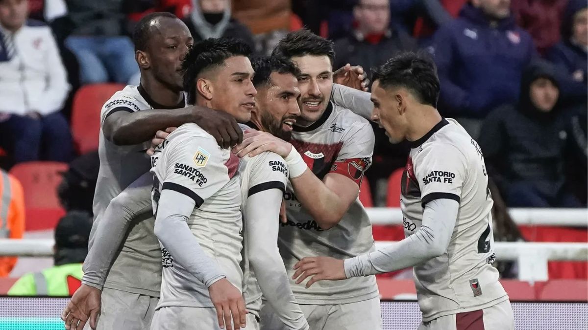 El TAS falló en contra de Colón y deberá pagarle una cifra millonaria a Alberto Espínola