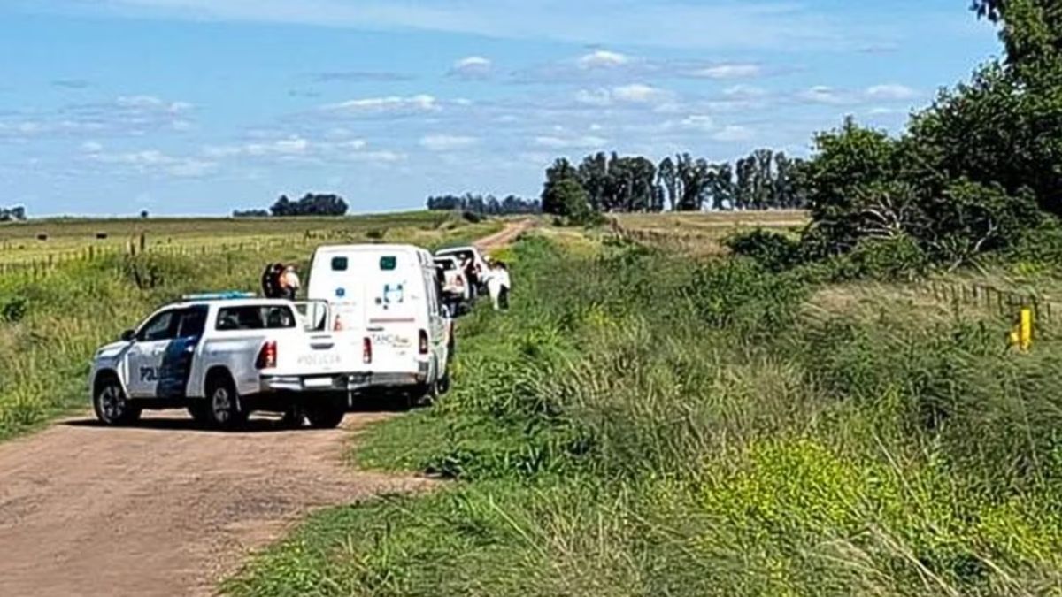 El hombre fue hallado sin vida en un descampado de la provincia de Buenos Aires