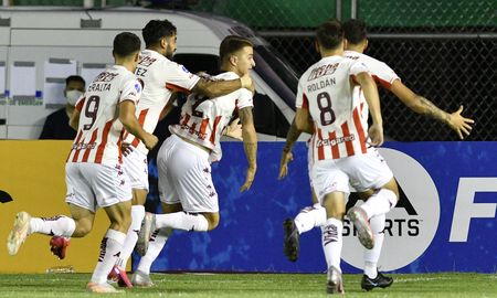 Aire de Santa Fe | oriente petrolero union conmebol sudamericana
