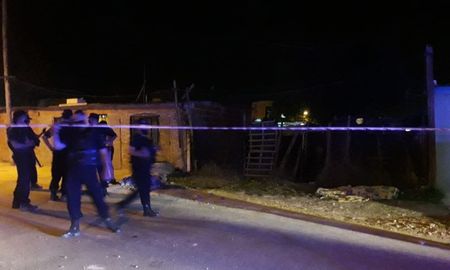 El joven de 26 años asesinado estaba discutiendo en la vía pública con su homicida. El joven de 26 años asesinado estaba discutiendo en la vía pública con su homicida.